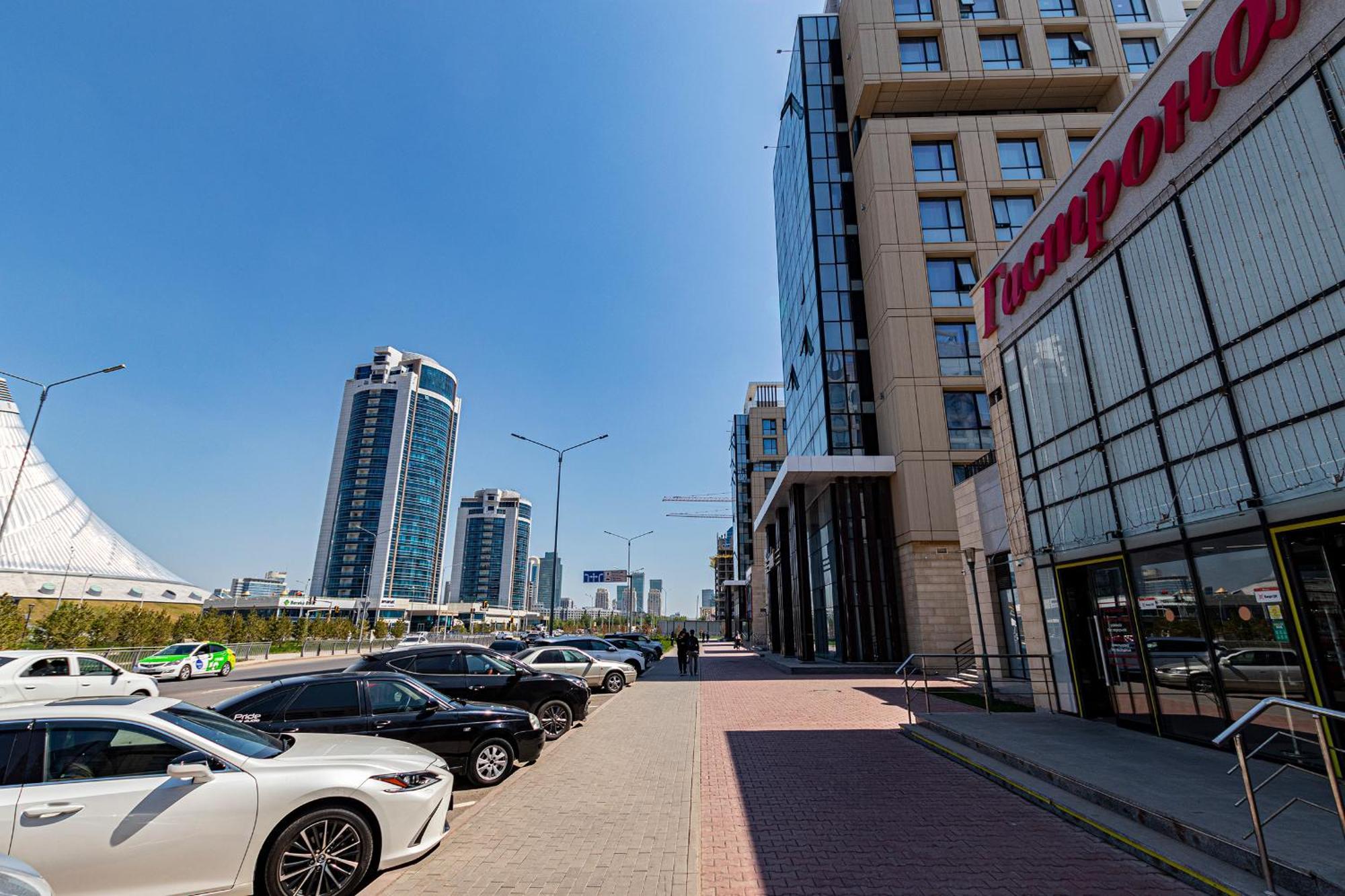 Raisson Aparthotel H346 Хан Шатыр Astana Dış mekan fotoğraf